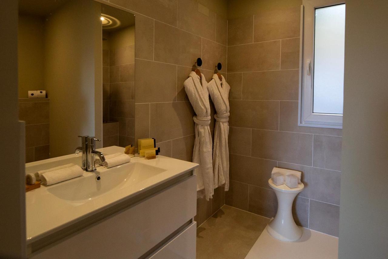 Swim Lodge Hotel Piscine Privee Ou Jacuzzi Prive Porto-Vecchio (Corsica) Exterior foto